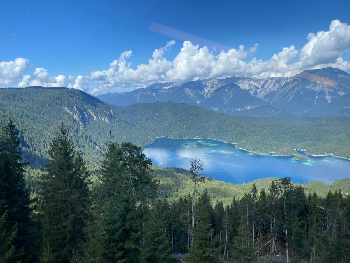 Ferienhaus Butterfly Apartman Garmisch-Partenkirchen Kültér fotó